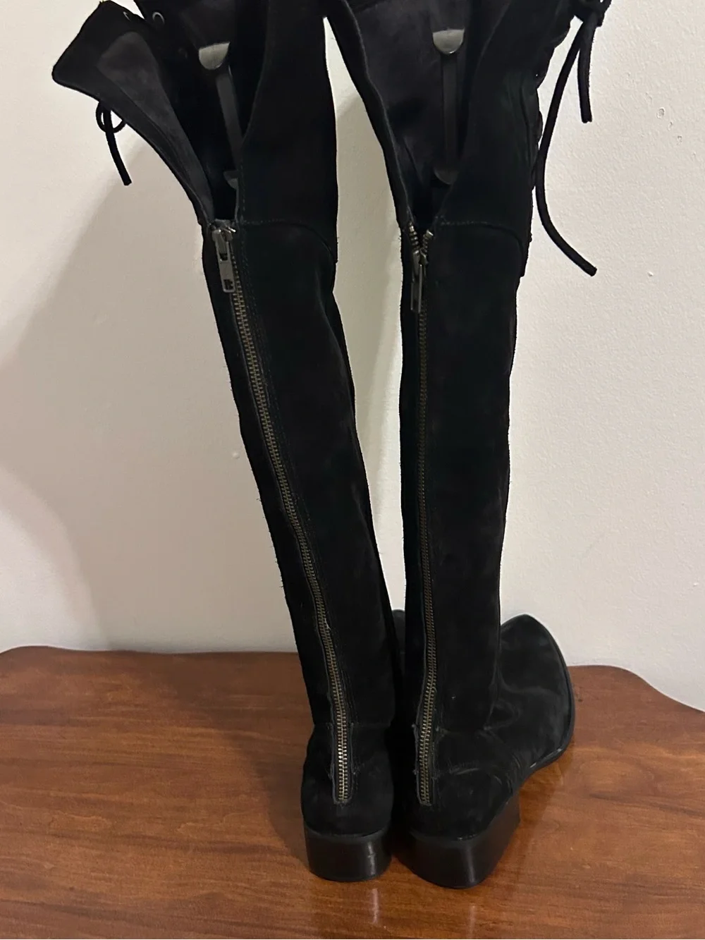 Born Black Suede Over-the-Knee Lace-Up Tall Riding Festival Boots Size 8